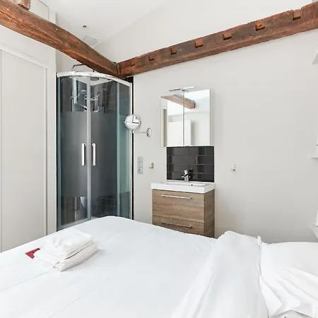 شقة St Germain Des Pres With Balcony - Cityapartmentstay *