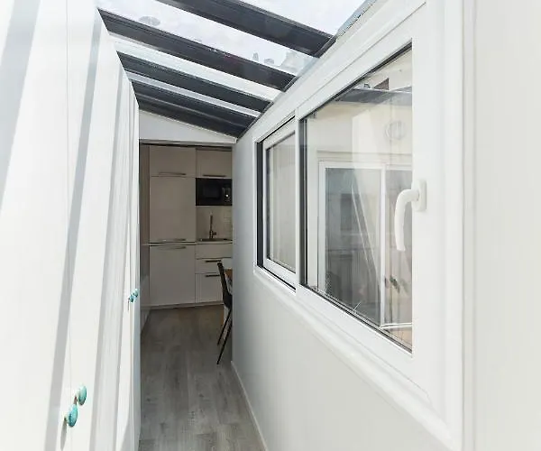 St Germain Des Pres With Balcony - Cityapartmentstay *