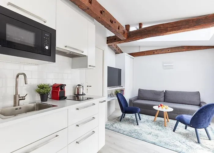 St Germain Des Pres With Balcony - Cityapartmentstay * パリ